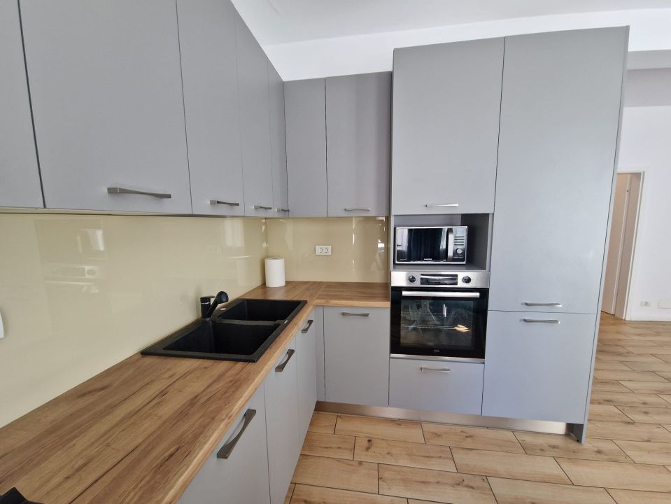 Apartament modern cu 3 camere in Dambul Rotund – fotografia 10 din 14
