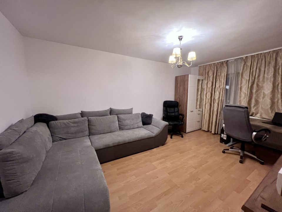 Apartament modern 3 camere, decomandat, 70mp - zona Lipovei – fotografia 1 din 11