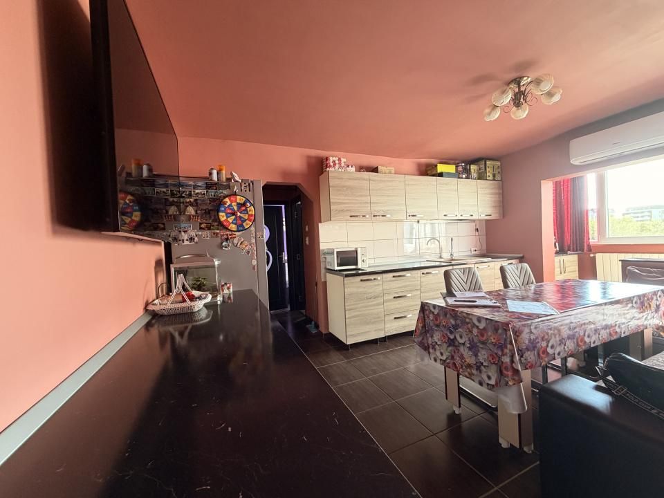 Apartament 4 camere, decomandat, 70 mp utili, boxa, etaj 3 - Soarelui – fotografia 5 din 14