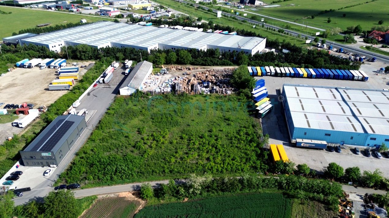 Teren industrial de 8000mp  si front de 90 m de vanzare langa Oradea, Bors – fotografia 6 din 6