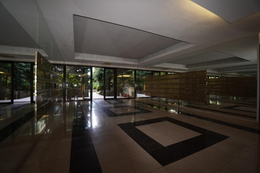 Apartament 3 Camere | North Area Lake View | Terasă 75 MP | 2 Parcări |   2 Boxe – fotografia 10 din 18