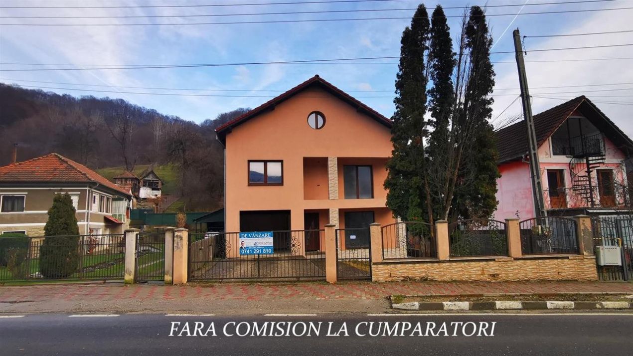 OLANESTI VILA CU TEREN GENEROS – fotografia 1 din 25