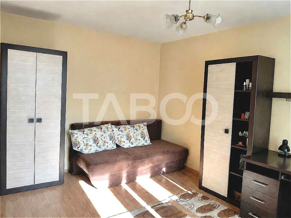 Garsoniera de vanzare in Zorilor langa Piata Agro cu balcon la cheie – fotografia 2 din 7