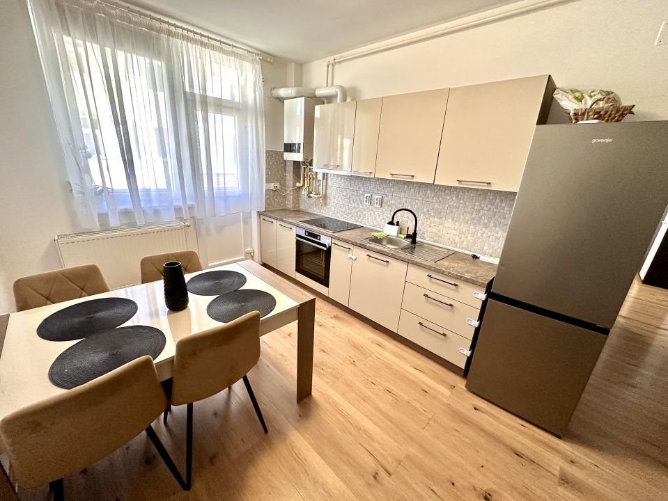 Apartament 2 camere I Bloc Nou I Centru I Etaj 1 Parcare I Pivnita I – fotografia 1 din 12