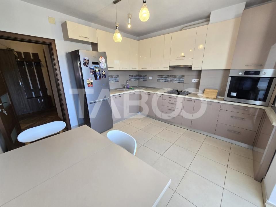 Apartament 3 camere 2 bai 3 balcoane pet frendly Constitutiei Sibiu – fotografia 6 din 20