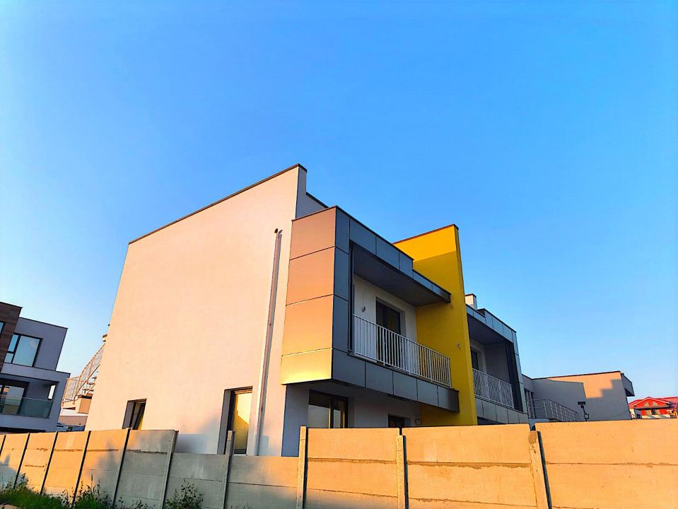 🏡 Vila modernă de inchiriat Mamaia Sat pretabil grădinița – fotografia 1 din 34