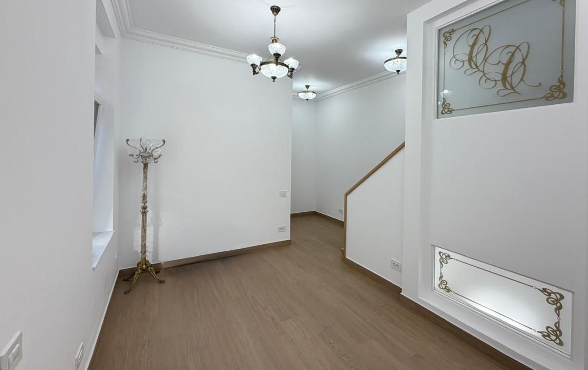 FIRST RENT | Villa - 5 Rooms  | Victoriei - Titulescu – fotografia 3 din 12