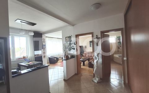 Apartament 2 camere de vanzare decomandat 62 mp zona Siretului Sibiu