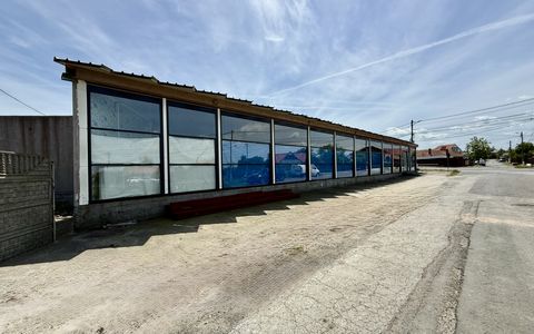 Spatiu comercial 435 mp stradal cu vitrina 36 m chiar pe DN39 Tuzla Costinesti