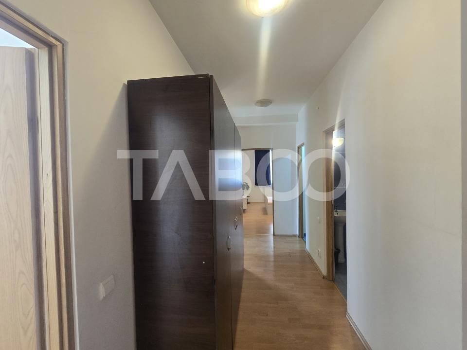 Prima inchiriere-Apartament 103 mpu 3 camere balcon 10 mp zona Strand – fotografia 11 din 12