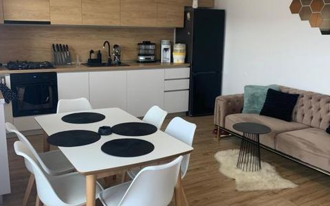 Apartament 2 camere, 45 mp, MODERN, lift, garaj,  zona Terra!