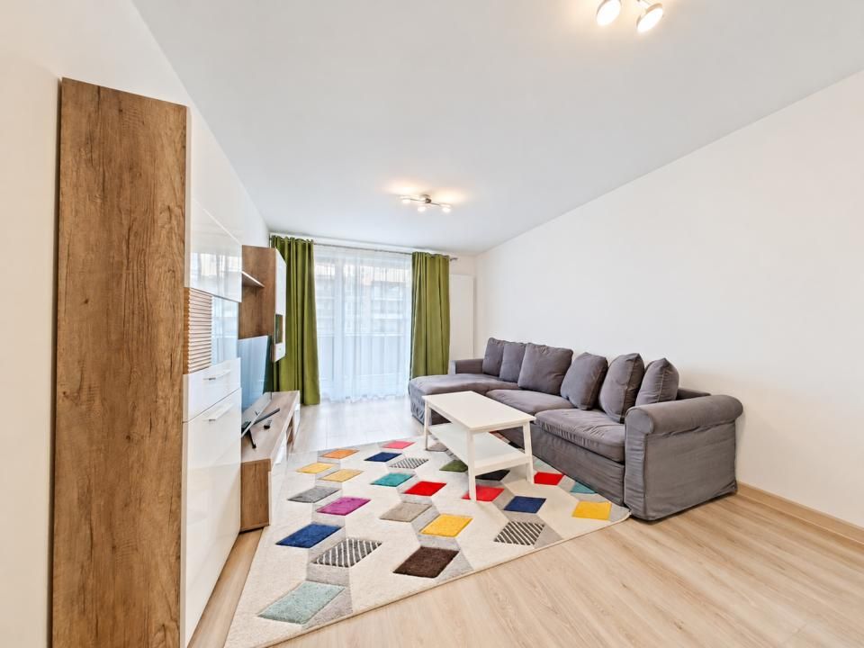Închiriere apartament cu 2 camere, mobilat și utilat - Urban Plaza – fotografia 2 din 18