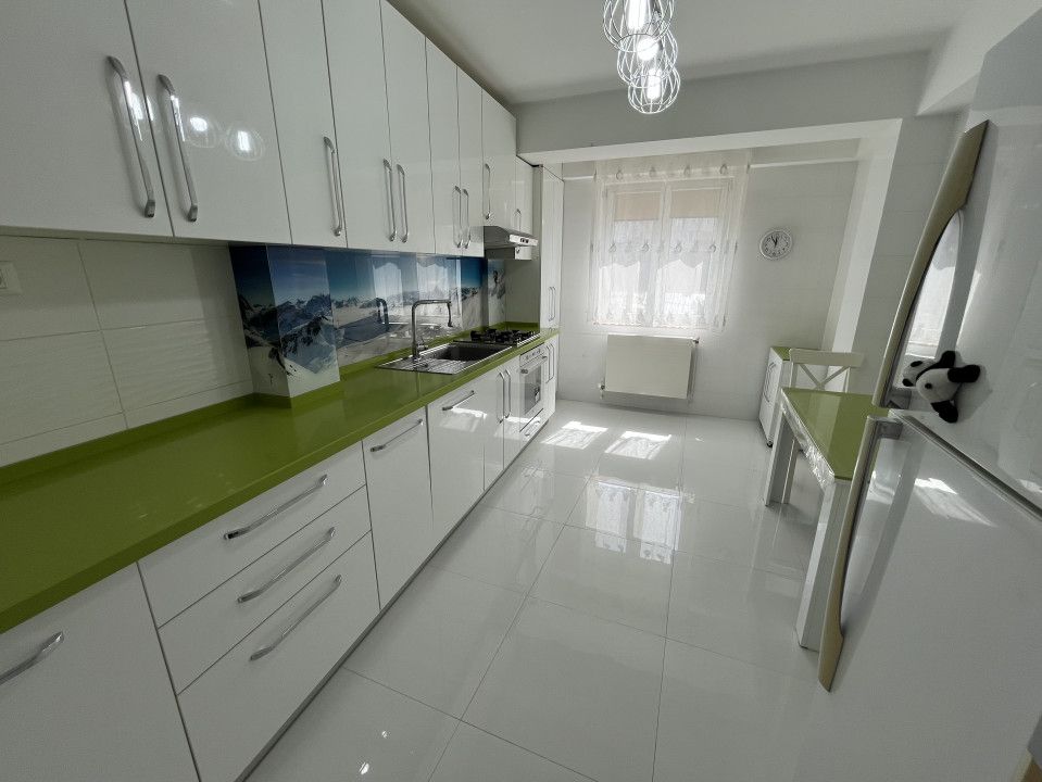 FALEZA NORD | 3 CAMERE | MODERN | GARAJ INCLUS – fotografia 2 din 8