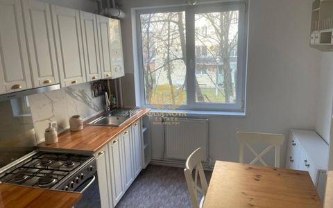 Apartament 3 camere 67mp, zona Mercur, parcare inclusa, balcon