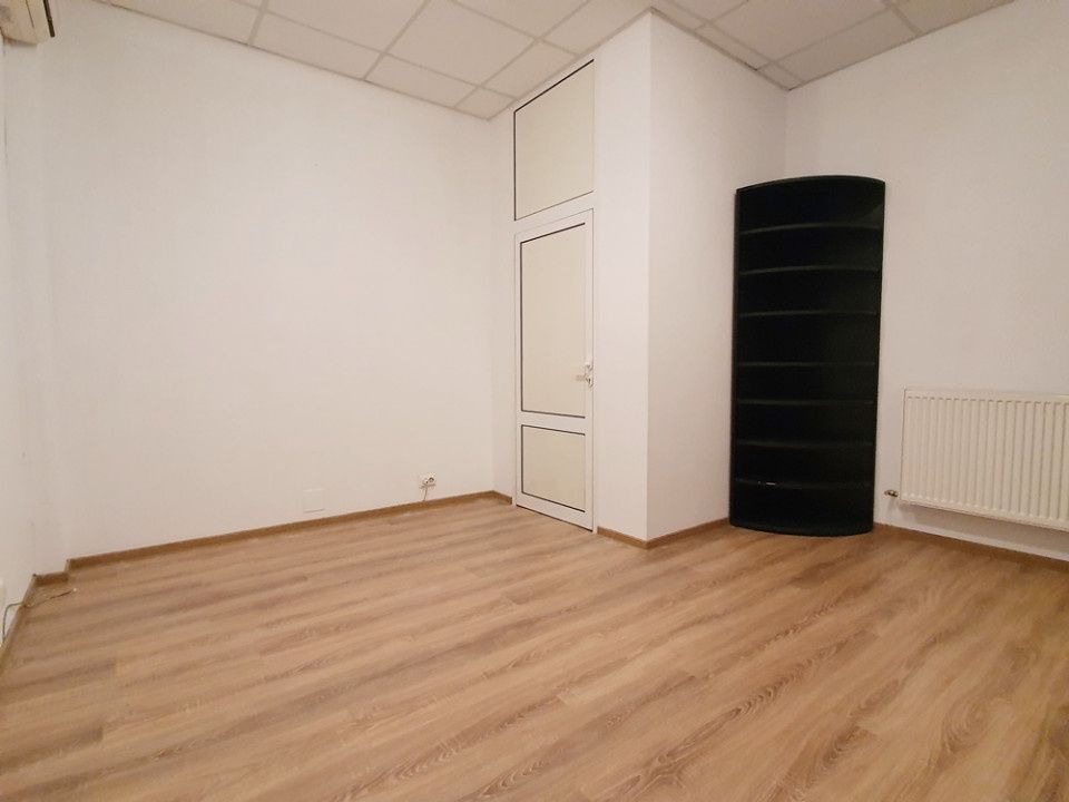 Spatiu birouri 3 camere Calea Calarasilor, Popa Nan, 90 mp, etaj 1, centrala – fotografia 5 din 10