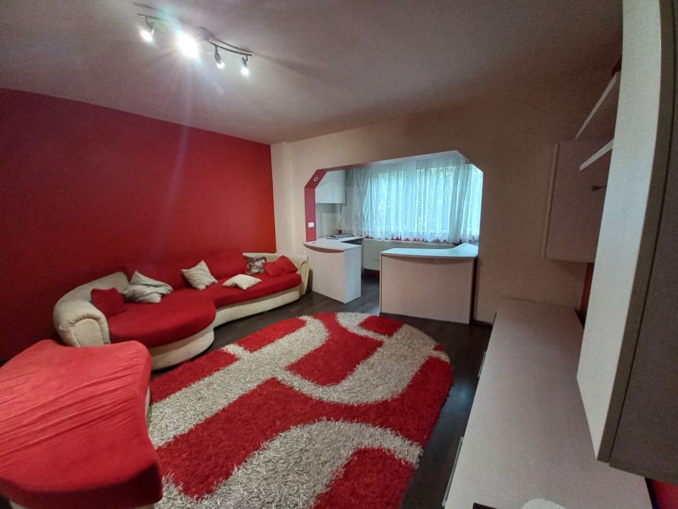 Apartament cu 3 camere, 80 mp utili, mobilat si utilat complet – Zona Lunei – fotografia 1 din 13
