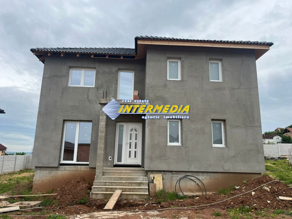 Casa noua de vanzare in Alba Iulia cu 4 camere semifinisata cu apa gaz curent – fotografia 10 din 13