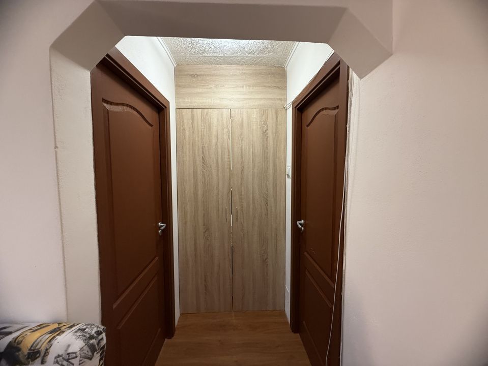 Apartament 3 camere, 49.75 mp, cartier Craiovița Nouă, zona Orizont – fotografia 10 din 11