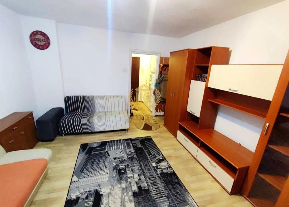 Garsoniera 28mp, cartier Gheorgheni, balcon, finisaje medii – fotografia 1 din 6