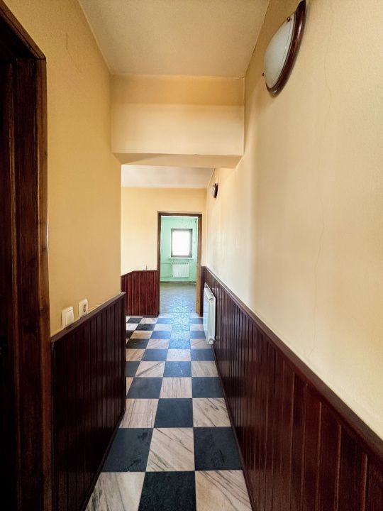 Oportunitate investitie – Casa 8 camere 13 Septembrie - Panduri | 253 mp – fotografia 15 din 23