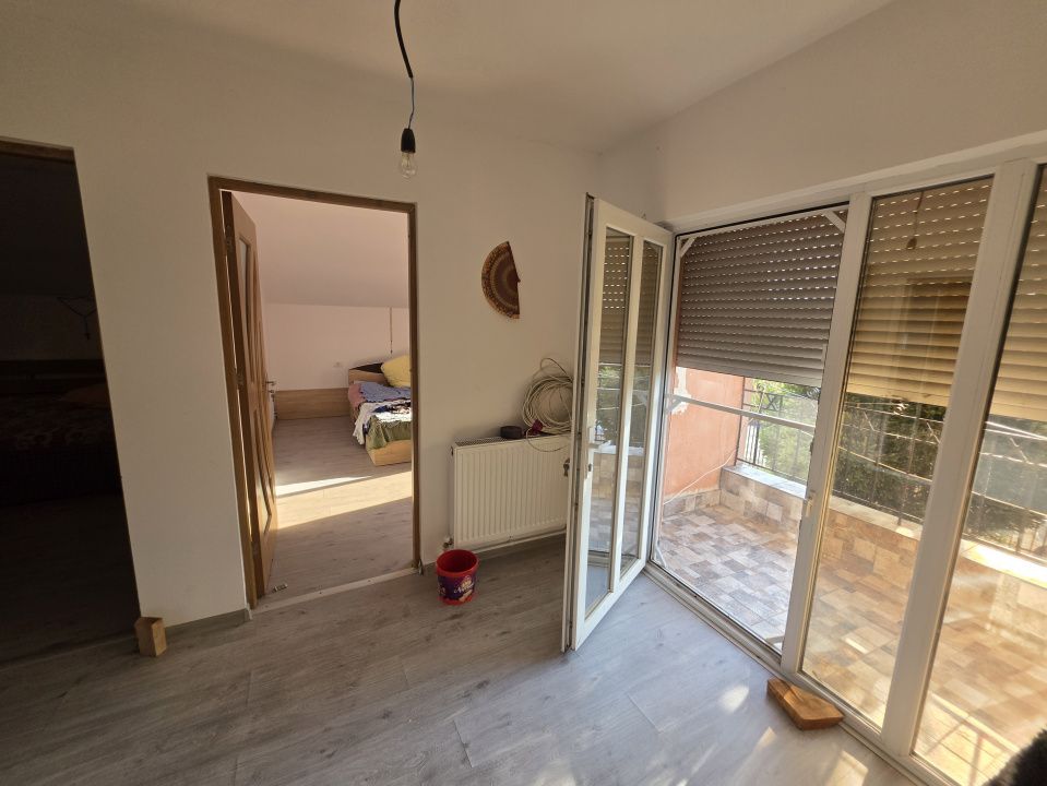 Oportunitate! Casa P+M înaltă, 4 camere, mobilata, utilata, Valu lui Traian! – fotografia 9 din 13