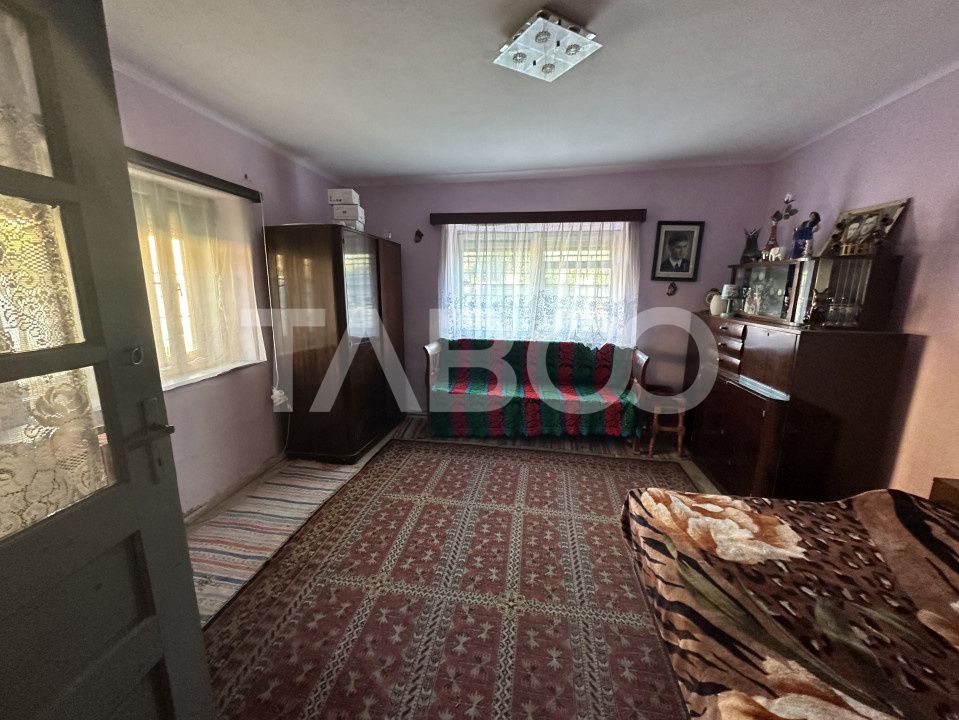 Casa la Tara 3 camere 80 mpu teren 3000 mp Venetia de Sus Fagaras – fotografia 5 din 16