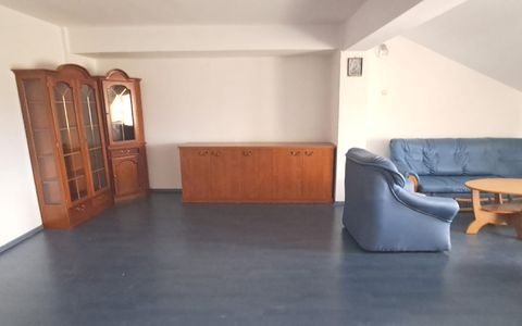 Apartament 3 camere – Strada Sf. Vineri | 5 minute de centrul Piteștiului