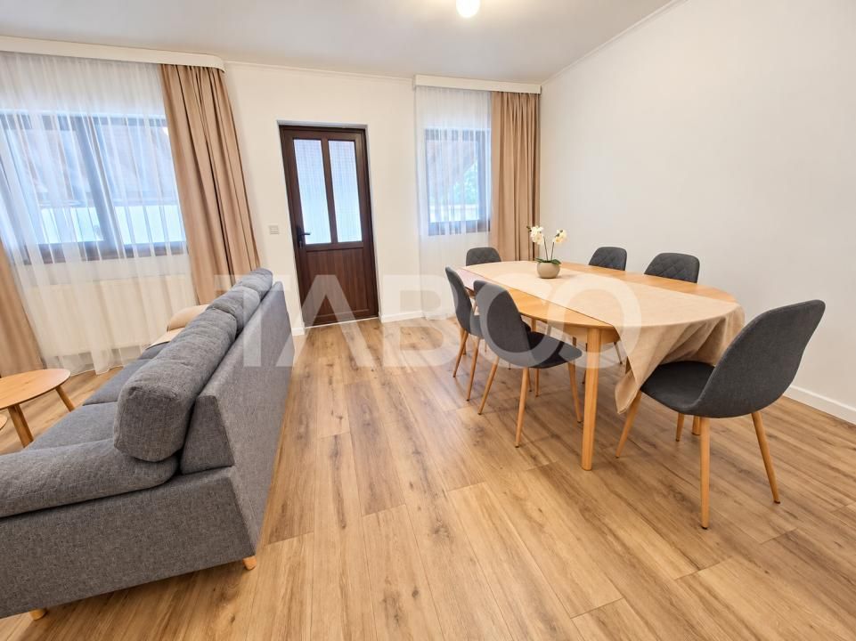 Casa individuala la prima inchiriere 4 camere terasa curte Sura Mica – fotografia 1 din 25