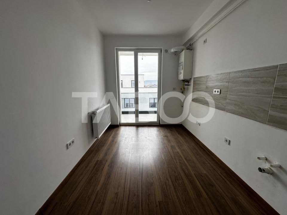 Garsoniera de vanzare 47 mpu logie loc de parcare zona Brana Selimbar – fotografia 4 din 5
