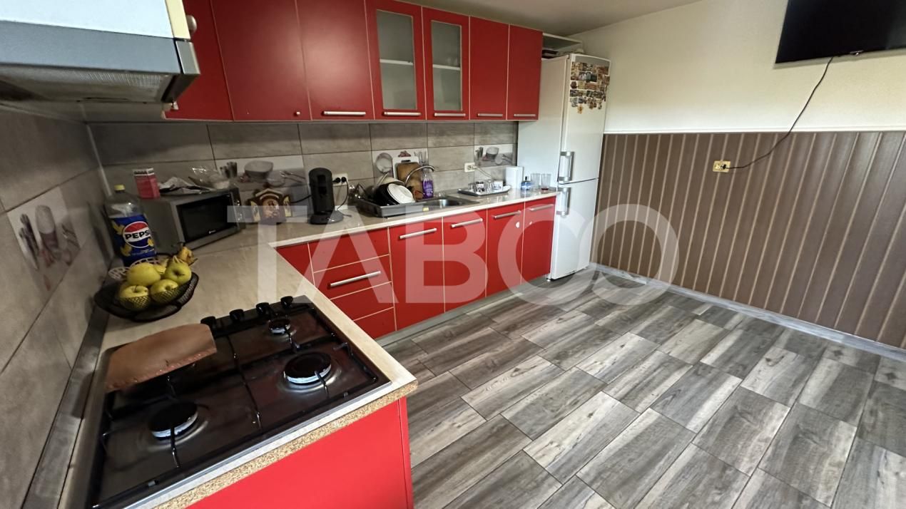 Casa individuala 4 camere cu intrare de la 2 strazi Poplaca Sibiu – fotografia 3 din 20
