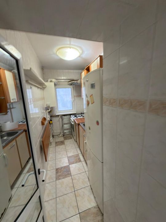 Apartament 2 camere de vânzare în Tomis Nord – semidecomandat, centrală proprie – fotografia 9 din 10