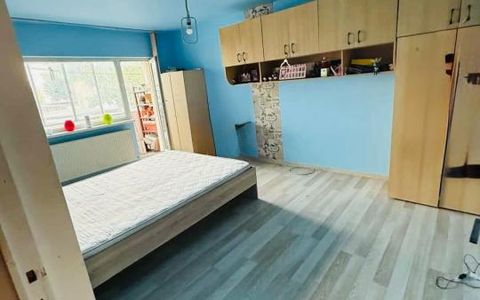 Apartament de vanzare 3 camere 64mp zona Gheorgheni Nicolae Pascaly