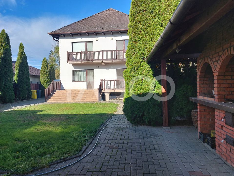 Casa 200 mpu 4 camere curte si gradina zona linistita Talmaciu – fotografia 2 din 27