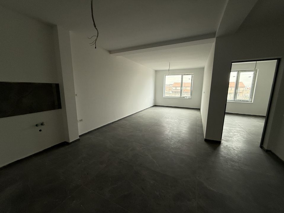 Apartament 2 camere, open-space, etaj 1 - Giroc – fotografia 3 din 5