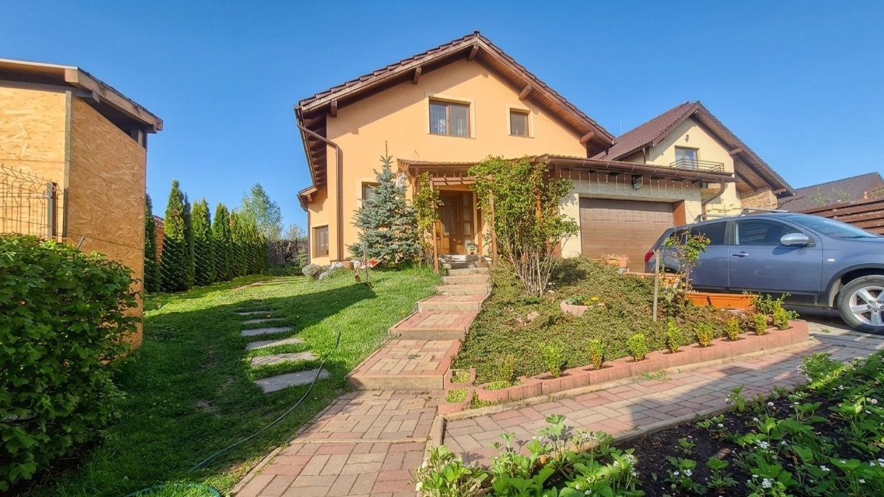 Casă individuală | 5 camere | teren generos | garaj | Chinteni – fotografia 1 din 8