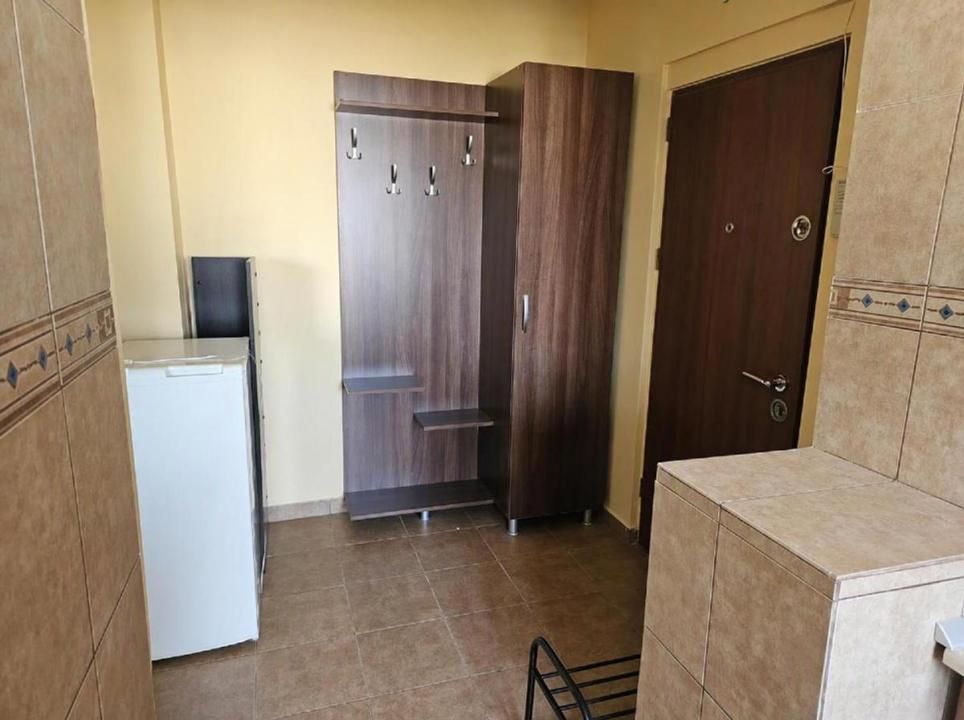 | 2 Camere | Et.8/9 | Metrou Costin Georgian | Bloc Reabilitat | Recent Renovat – fotografia 6 din 11