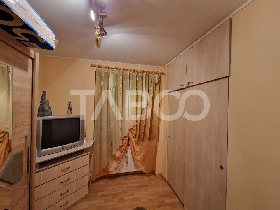 Apartament 89 mpu 4 camere 2 bai loc parcare si pivnita central Sibiu – fotografia 8 din 13