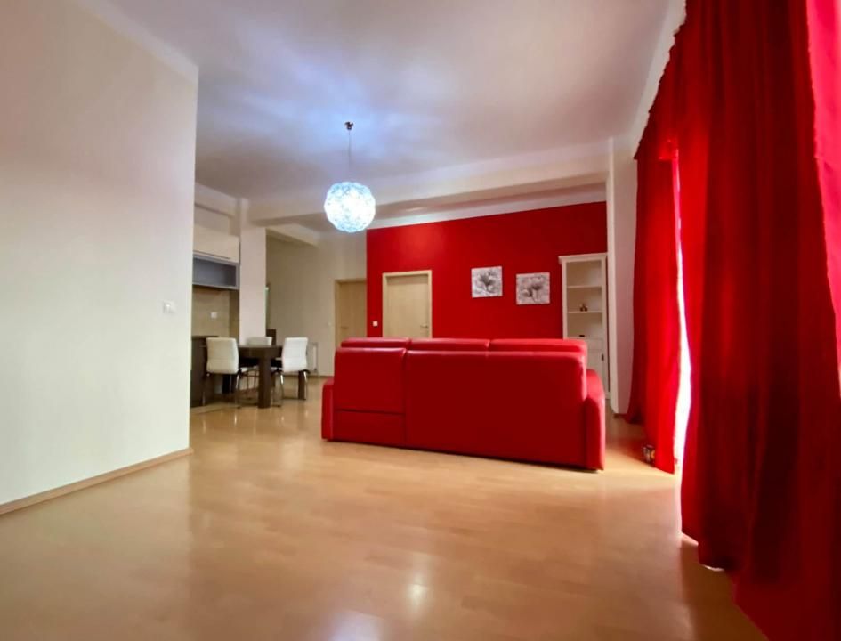 3 camere | Bloc nou | Centrala proprie | 90 mp | Lift | Etaj intermediar | – fotografia 1 din 13