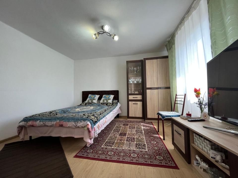 Casa parter + anexa si 2 bai cu 880 mp teren in Brosteni Dambovita – fotografia 3 din 20