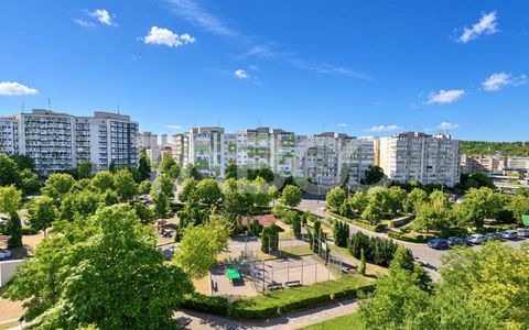Apartament cu 3 camere decomandate in Manastur pe Primaverii