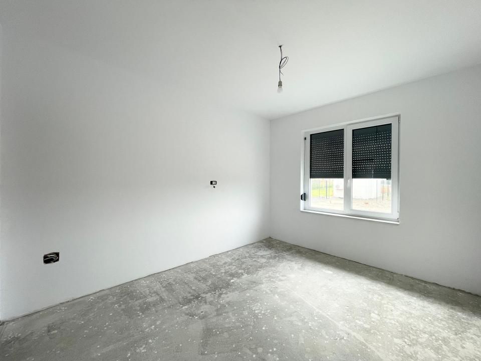 Duplex pe parter, 91 mp utili - la cheie - Mosnita Noua – fotografia 10 din 15