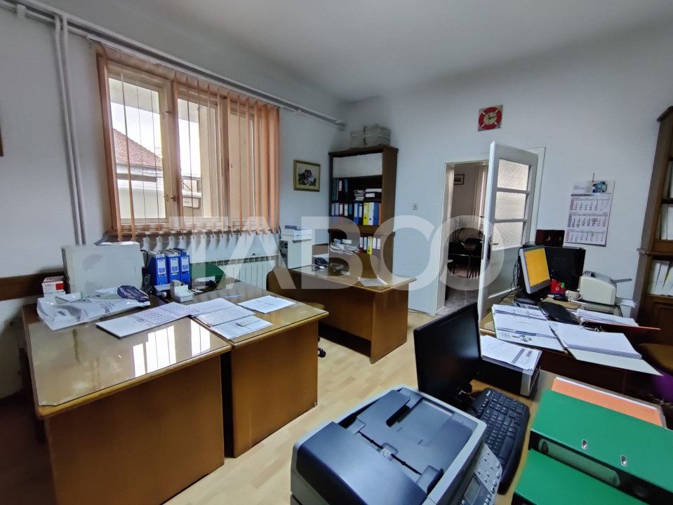 De inchiriat fabrica de productie cu birouri si parcari in Sibiu – fotografia 7 din 11