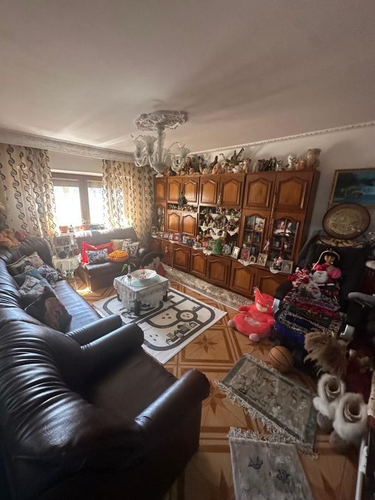 Apartament 4 camere de vânzare | Poarta 6, Constanța – fotografia 8 din 10