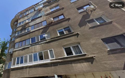 Vand apartament spațios 3 camere în centrul București