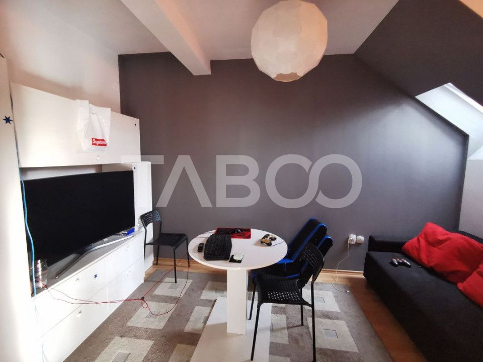 Casa in zona Centrala cu 8 camere mobilate teren 890 mp – fotografia 6 din 20