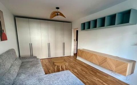 2 Camere de inchiriat | Domenii | Metrou | Centrala