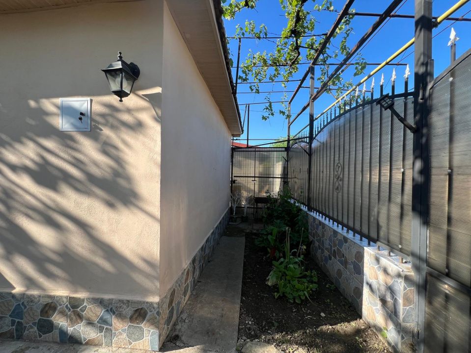 CASA CU 3 CAMERE SI TEREN IN CONSTANTA I KM 5 I ZONA LINISTITA – fotografia 16 din 33