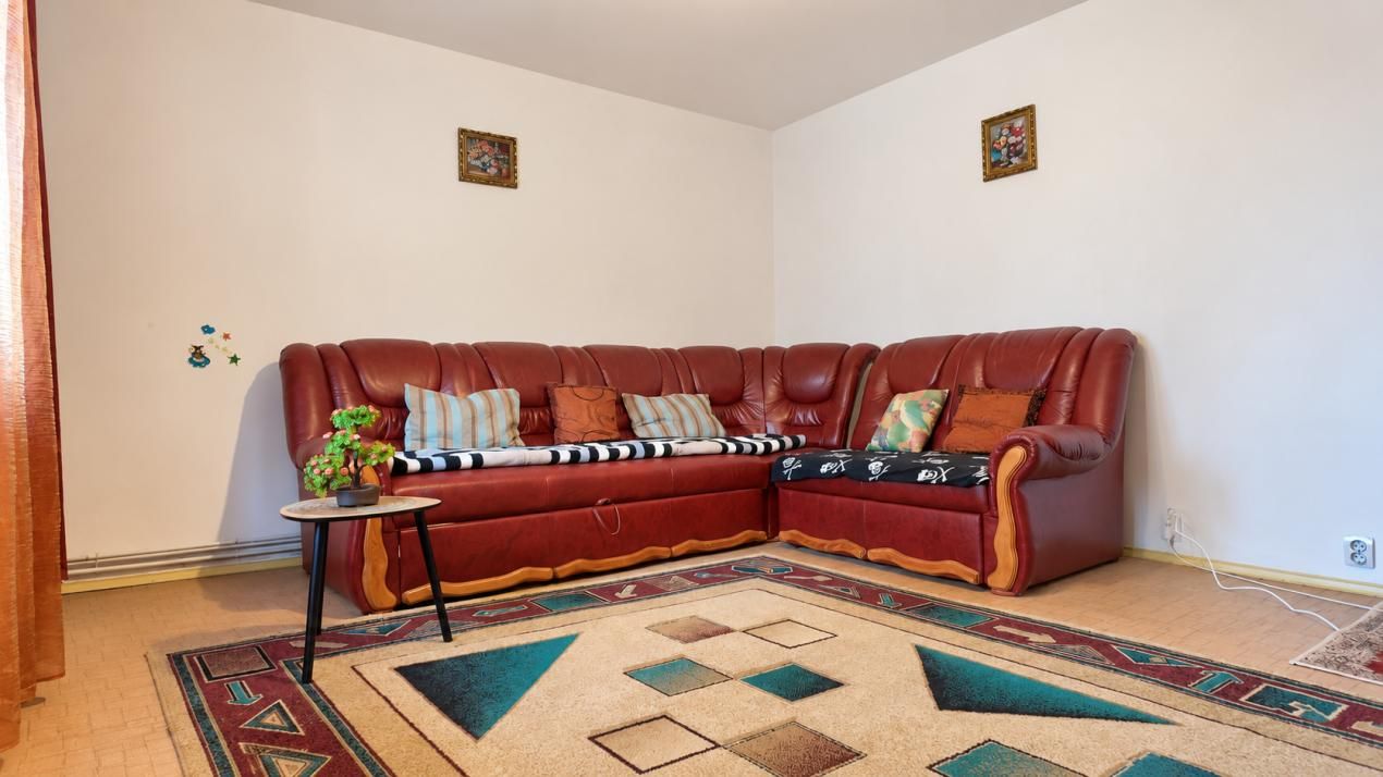 Închiriere apartament 3 camere, mobilat și utilat - zona Răcădău – fotografia 1 din 16