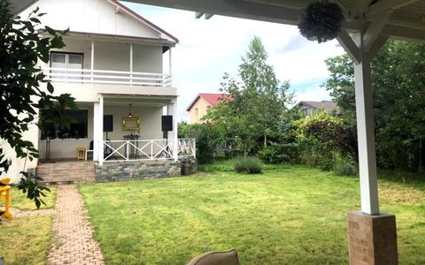 Vila cu 8 camere Ciorogarla-Domnesti