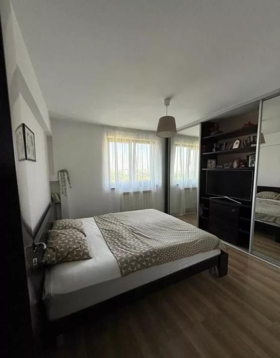 | 3 Camere | Et.10/10 | Balcon Panoramic | Metrou Titan | Recent Renovat – fotografia 3 din 12